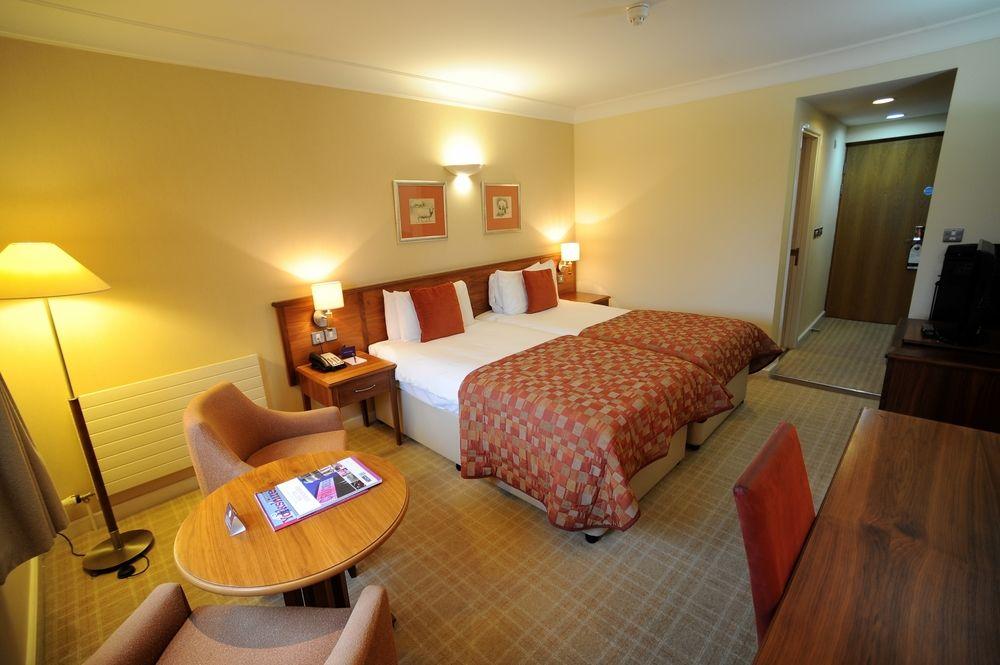 Mercure Barnsley Tankersley Manor Hotel Exterior foto
